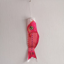Indlæs billede til gallerivisning Koinobori Fisk til Ophæng, Pink (51,5 cm)