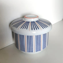 Indlæs billede til gallerivisning Lille Japansk Bonbonniere med Striber i Blå og Laksefarvet