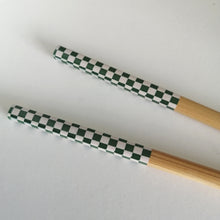 Indlæs billede til gallerivisning Japanske Bambus Hashi (Spisepinde) med Firkanter