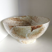 Indlæs billede til gallerivisning Stor Vintage Japansk Ramen Skål i Hvid, Brun og Turkis (med fejl)