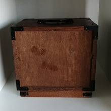 Indlæs billede til gallerivisning Lille Vintage Japansk Kommode med 3 Skuffer