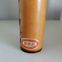 Indlæs billede til gallerivisning Vintage Japansk Kokeshi Dukke i Sort og Grå