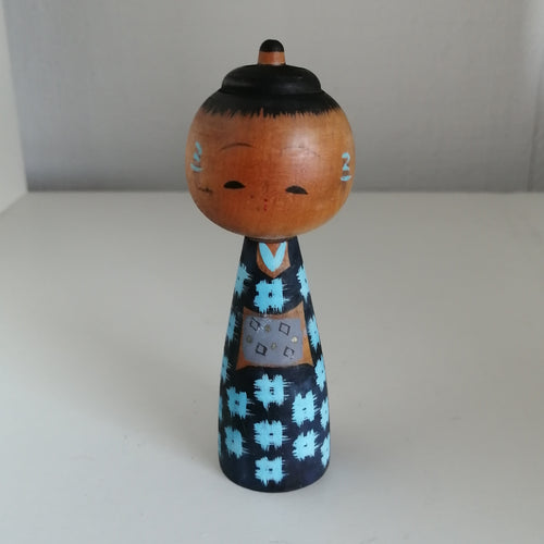 Vintage Kokeshi Dukke i Blå Kimono