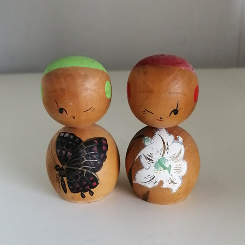 Kokeshi Dukke Søstre (Par) med Blomster