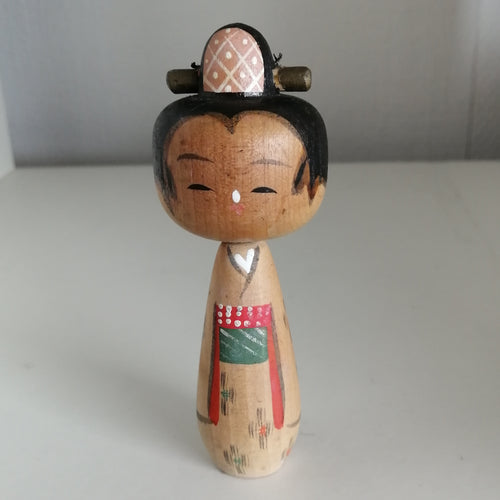 Vintage Japansk Kokeshi i Kimono med Mønster og med Hårnål