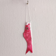 Indlæs billede til gallerivisning Koinobori Fisk til Ophæng, Pink (20,5 cm)