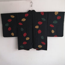 Indlæs billede til gallerivisning Japansk Haori Jakke i Sort med Blade