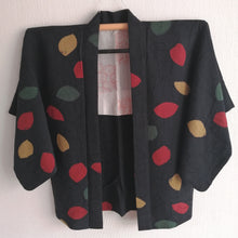 Indlæs billede til gallerivisning Japansk Haori Jakke i Sort med Blade