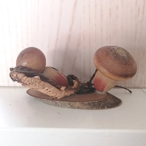 Vintage Japanske Kokeshi Svampe på Bræt