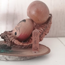 Indlæs billede til gallerivisning Vintage Japanske Kokeshi Svampe på Bræt
