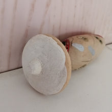 Indlæs billede til gallerivisning Japansk Kokeshi Dukke med Kimono, Kimono Jakke og Hat