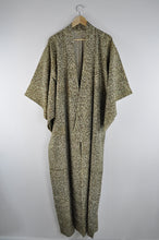 Indlæs billede til gallerivisning Japansk Nagajuban (Inder Kimono) i Grønt og Brunt Mønster