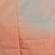 Indlæs billede til gallerivisning Japansk Nagajuban (Kort Kimono) med Lange Ærmer i Lys Fersken