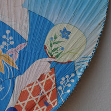 Indlæs billede til gallerivisning Vintage Japansk Vifte fra Alkohol Butik