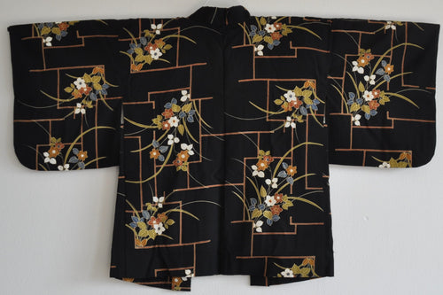 Sort Haori Jakke med Traditionelt Blomster Mønster