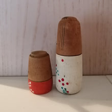 Indlæs billede til gallerivisning Kokeshi Dukke Sæt med Mønster i Prikker