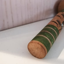 Indlæs billede til gallerivisning Vintage Japansk Kokeshi med Blomster og Striber