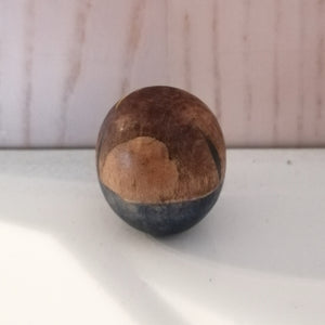 Japansk Rund Kokeshi Dukke i Rustning