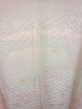 Indlæs billede til gallerivisning Japansk Nagajuban (Kort Kimono) i Lys Pink, Knækket Hvid og Peach
