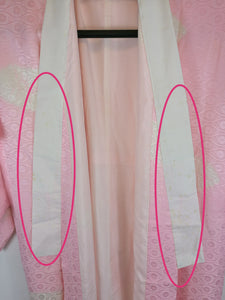 Japansk Nagajuban (Kort Kimono) i Pink og Hvid
