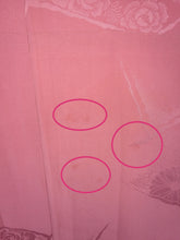 Indlæs billede til gallerivisning Japansk Kimono i Mørk Pink med Blomster