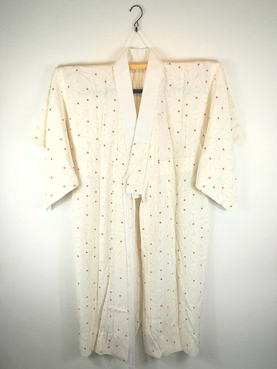 Japansk Nagajuban (Kort Kimono) i Knækket Hvid med Traditionelt Mønster