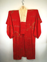 Indlæs billede til gallerivisning Japansk Nagajuban (Kort Kimono) i Rød med Traner