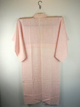 Indlæs billede til gallerivisning Japansk Nagajuban (Kort Kimono) i Pink med Blomster