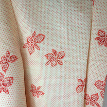 Indlæs billede til gallerivisning Japansk Haori Jakke i Creme med Blomster