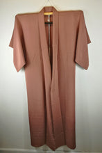 Indlæs billede til gallerivisning Japansk Kimono i Mørk Rosa med Monogram