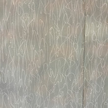 Indlæs billede til gallerivisning Japansk Haori Jakke i Grønlig Grå med Abstrakt Mønster