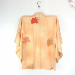 Vintage Japansk Haori i Lys Fersken med Blade og Blomster