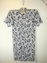 Indlæs billede til gallerivisning Vintage Japansk Yukata i Hvid med Blomster