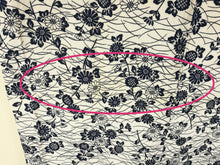 Indlæs billede til gallerivisning Vintage Japansk Yukata i Hvid med Blomster