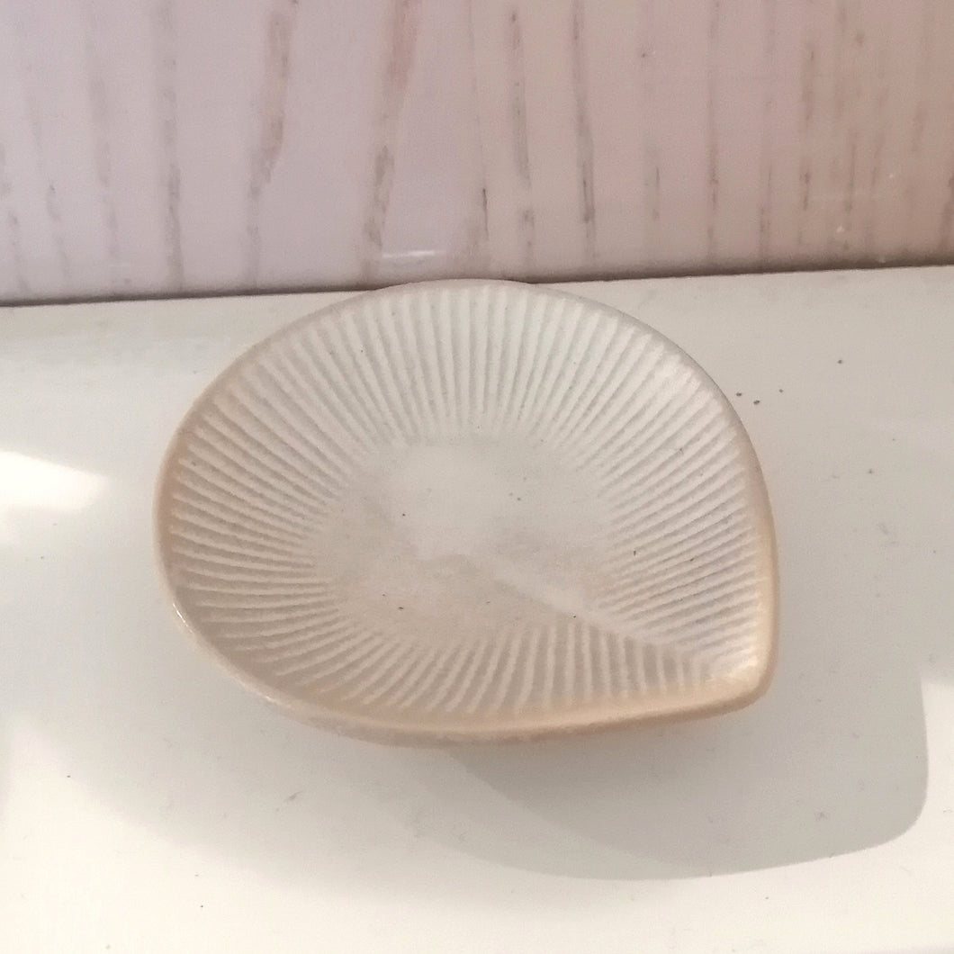 Mini Tallerken i Sand Farve