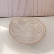Indlæs billede til gallerivisning Mini Tallerken i Sand Farve