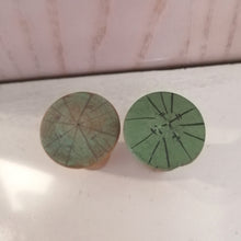 Indlæs billede til gallerivisning Vintage Japansk Kokeshi Dukke Sæt med Stor Hat (Mini)