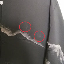 Indlæs billede til gallerivisning Japansk Silke Haori Jakke i Sort med Metallisk Vinterlandskab