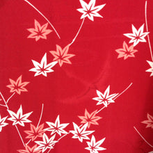 Indlæs billede til gallerivisning Vintage Japansk Kimono Jakke i Rød med Japanske Ahorn Blade